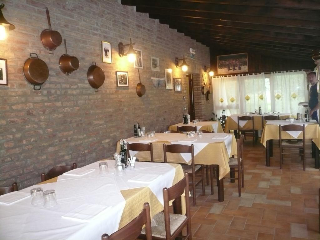 Il Dosso Agriturismo Codigoro Exterior foto
